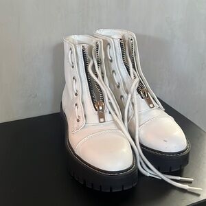 White combat boots, great condition, barely worn